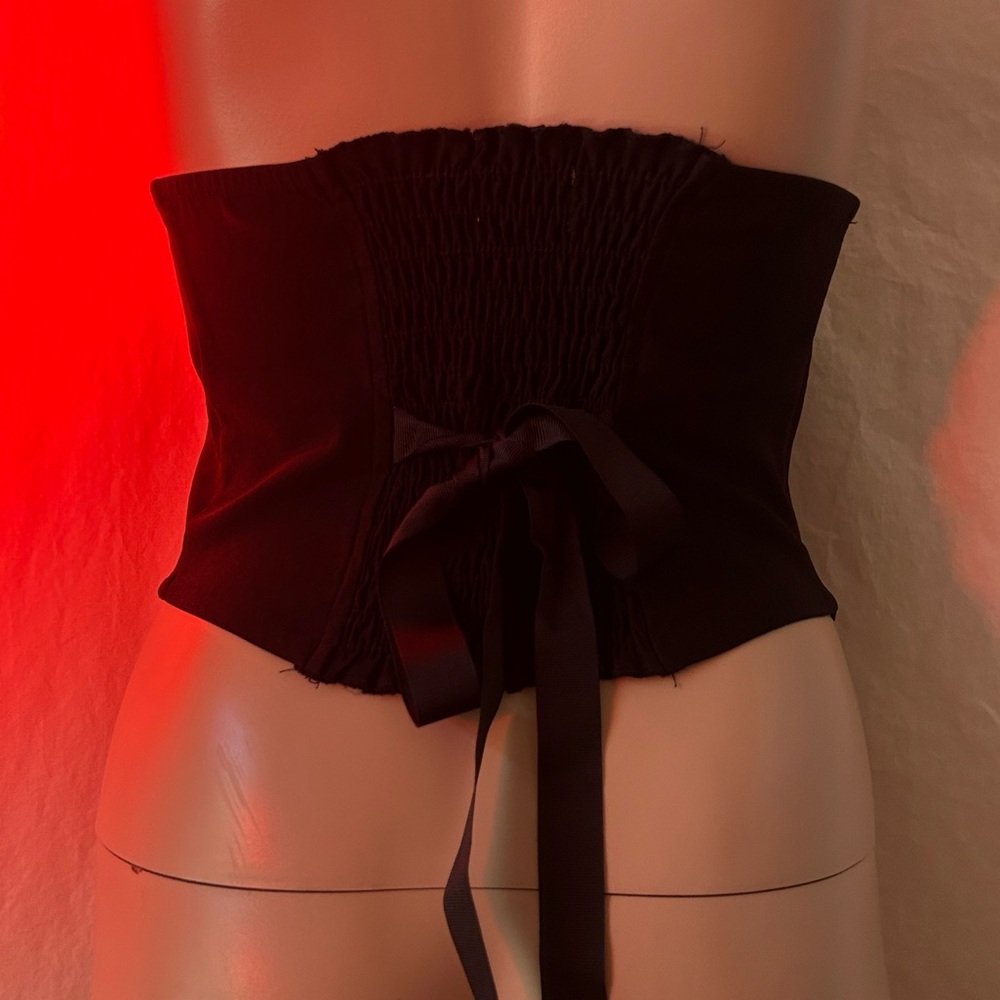 Black Front Button Corset - image 2